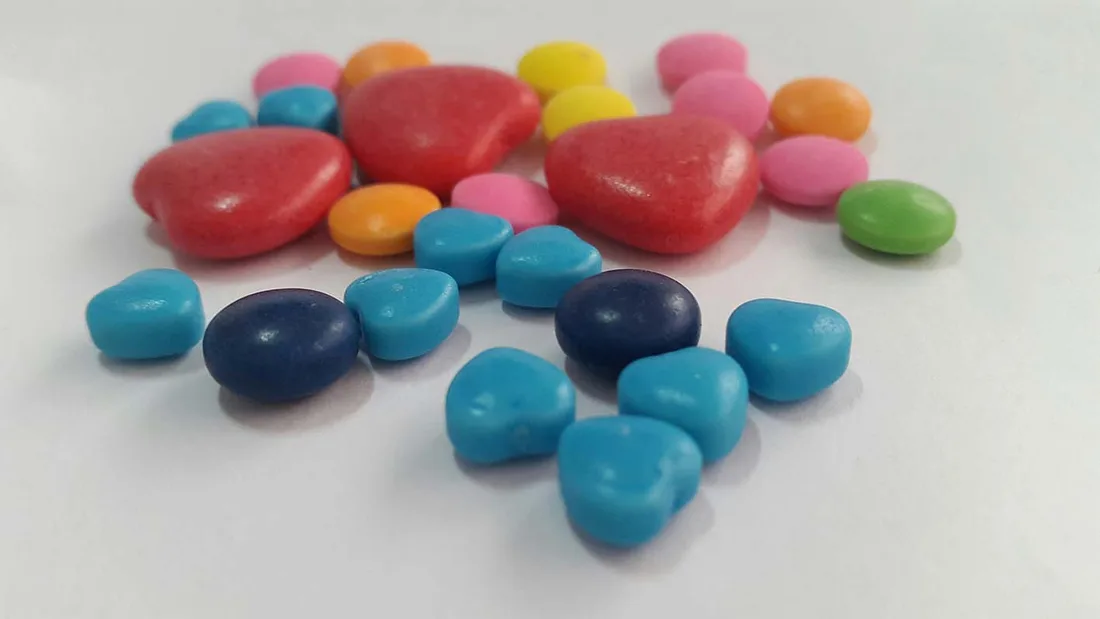 Pastillas en forma redonda, ovalada y corazón